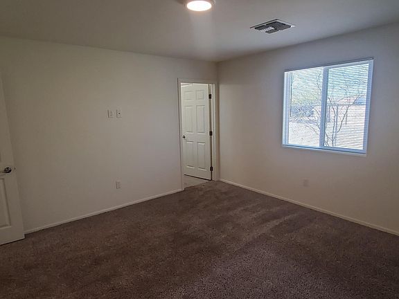 2nd image of 5902 S Calle Sueno Hermoso Unit 2