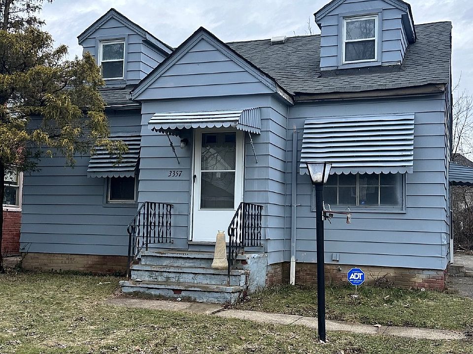 1st image of 3357 E 149th St
