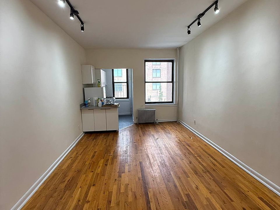 1st image of 349 E 78th St APT 4C