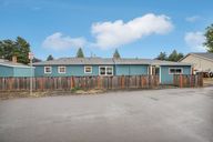 1-web-or-mls-SE Jacquelin Dr-S0110-001