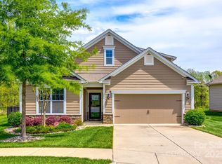 124 Rosebay Dr, Mooresville, NC 28117