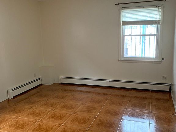 2nd image of 32XX 154th St Floor 1