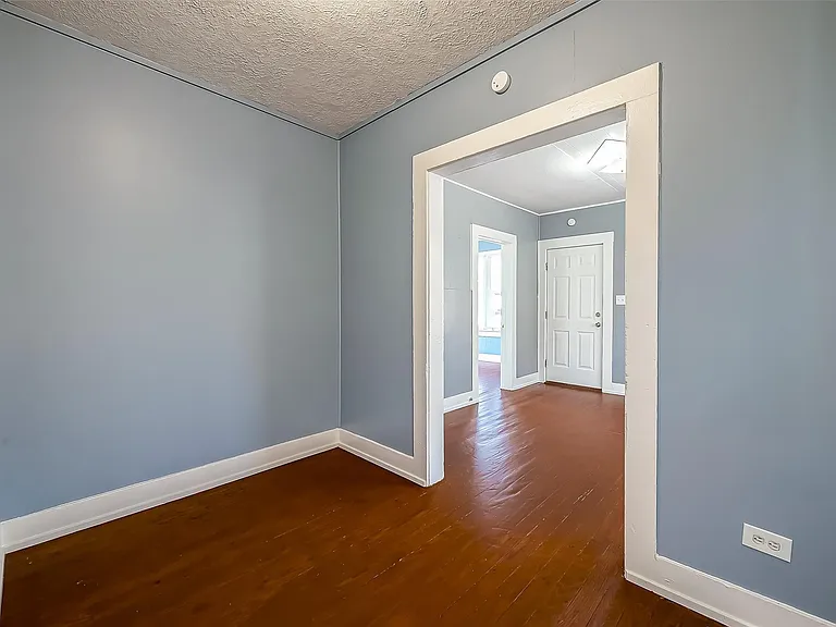 2611 Tierwester St — Photo 6