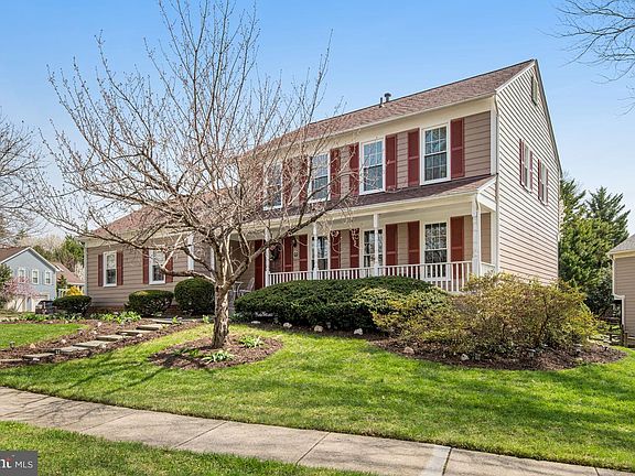 3rd image of 5004 Prince Caspian Ln