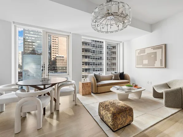 138 E 50th St APT 21A, New York, NY 10022