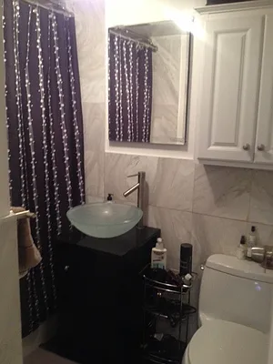 Rented by Jason Rosenberg, LREB | media 21