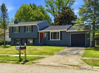 8669 Ripton Dr, Powell, OH 43065