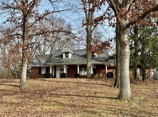 9 Jean Ann Dr, Glen Carbon, IL 62034