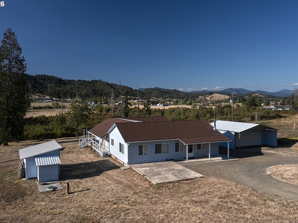 1st image of 582 Valley View Rd