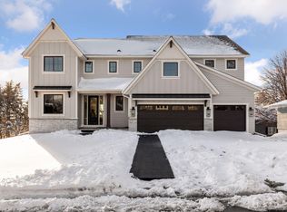 6824 Brittany Rd, Edina, MN 55435