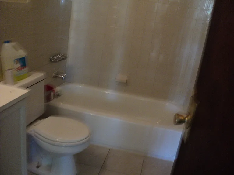 6040 Polk St — Photo 3