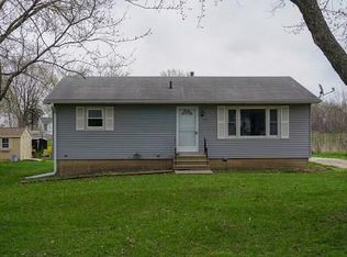 412 SE 2nd St, Melcher, IA 50163