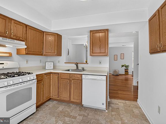 2nd image of 6342 Jacobs Ct
