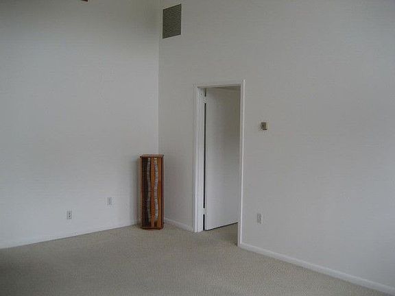 3rd image of 55 McKinley Ave #D25