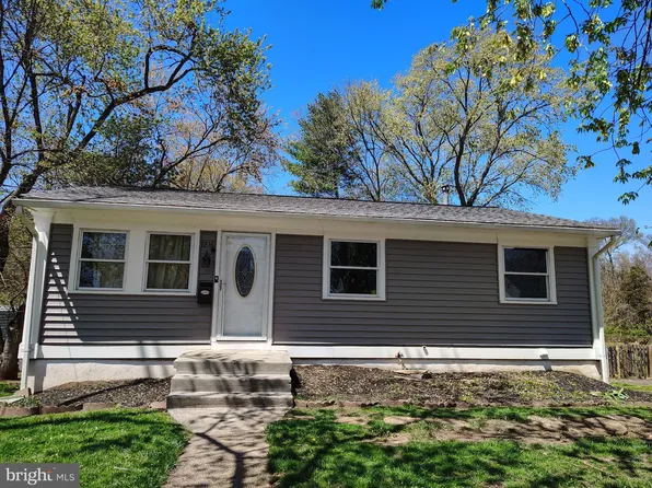 7816 Amherst Dr, Manassas, VA 20111