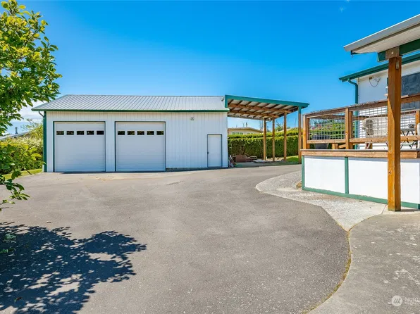8449 Watervue Way, Blaine, WA 98230