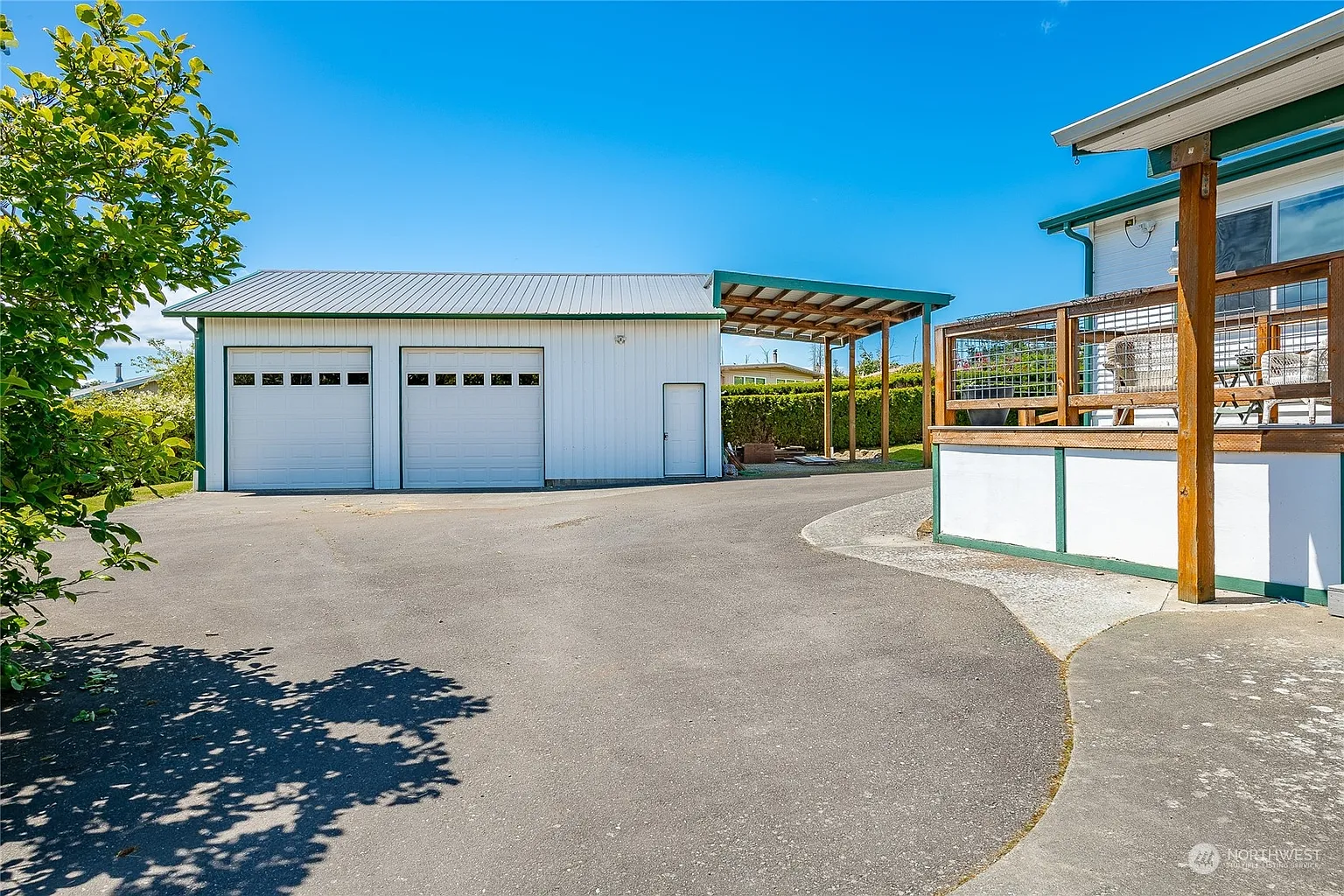8449 Watervue Way photo 1