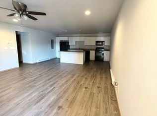 1020 Fox Ridge Rd #C, Platteville, WI 53818