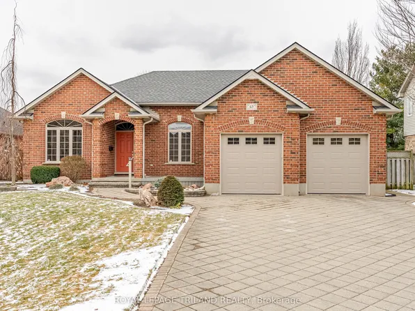 43 Pinehurst Dr, Thames Centre, ON N0L 1G2