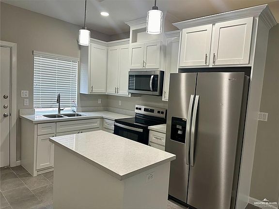 4th image of 2508 E Israel Ave #4