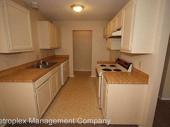 5th image of 6511 Central Ave