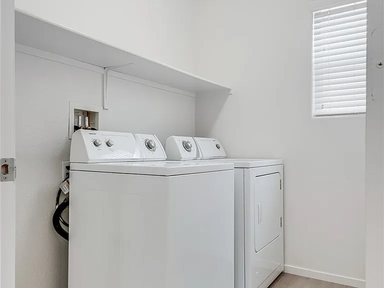 6757 Thalia River St — Photo 30