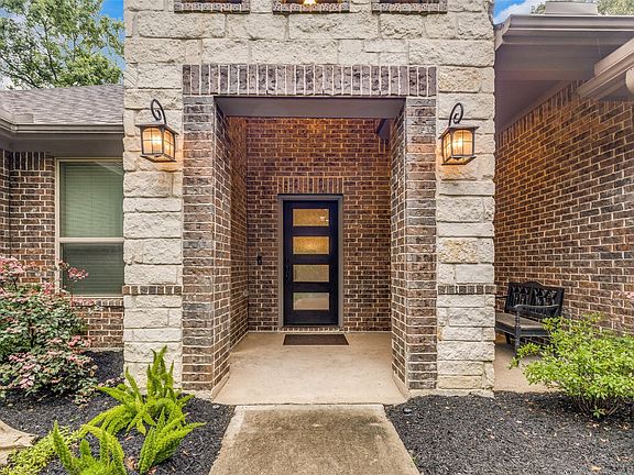 4th image of 3500 Woods Estates Dr