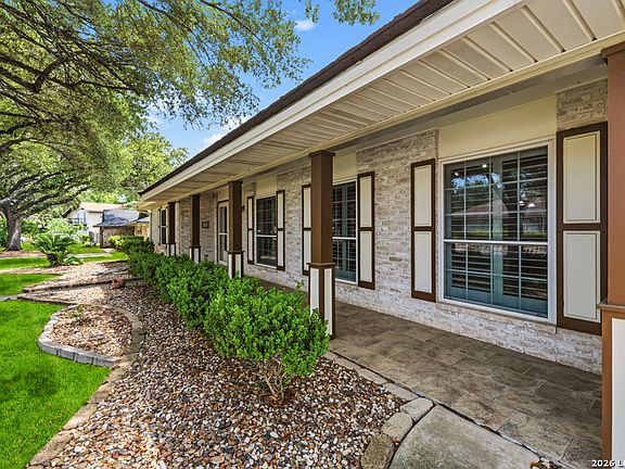 3rd image of 6022 WINDING RIDGE DR