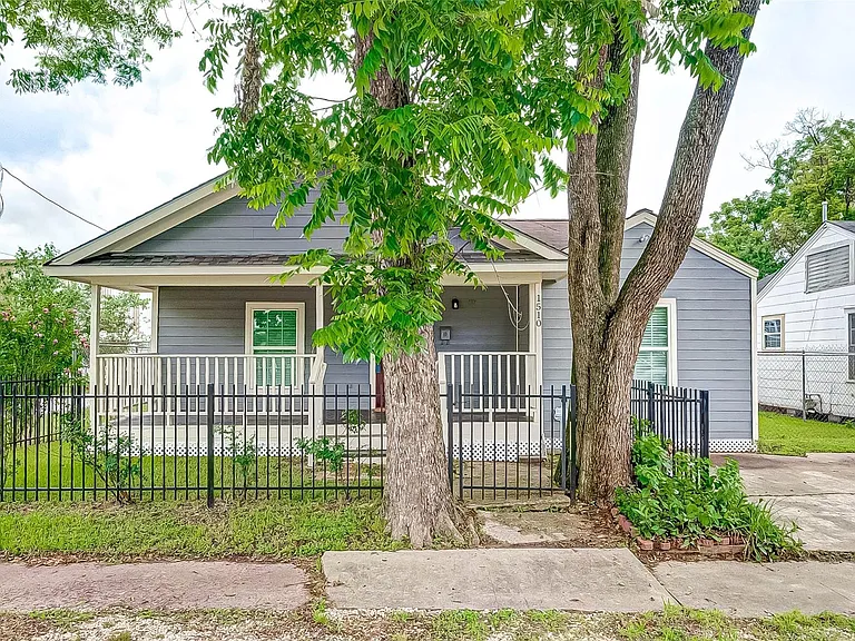 1510 Walton St — Photo 31