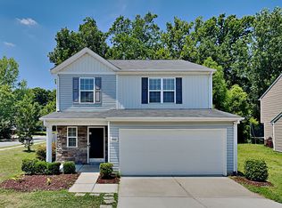 1905 Carpenter Cabin Dr, Charlotte, NC 28216