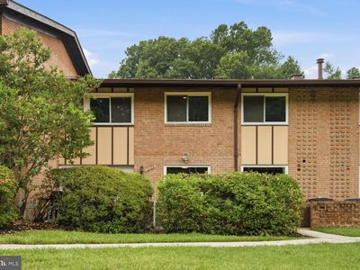 10105 Fair Woods Dr, Fairfax, VA, 22030
