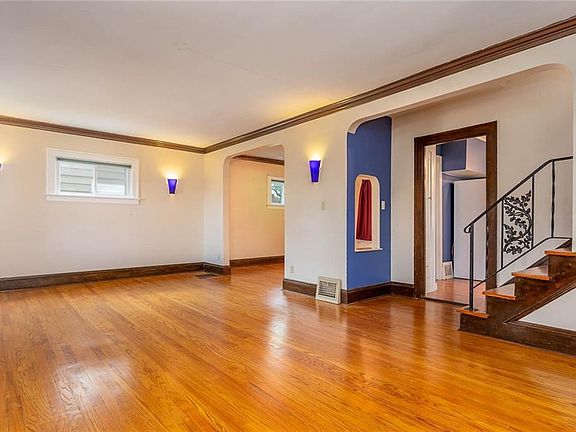 3rd image of 3021 Marmore Ave