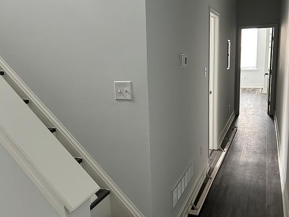 4th image of 1415 W Allegheny Ave Floor 2