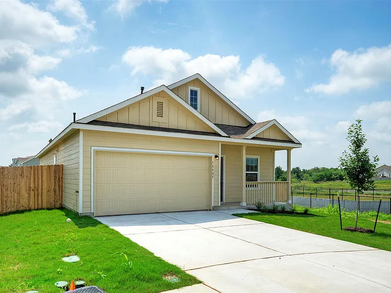 14405 Nini Cv — Photo 2