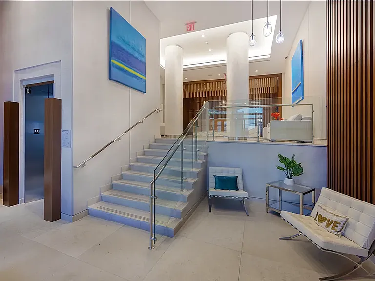 1 Ocean Dr #E19E — Photo 8