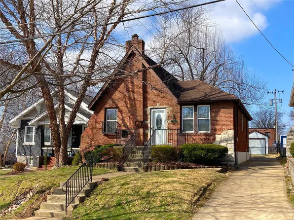 1735 Boneta Ave, Saint Louis, MO 63117