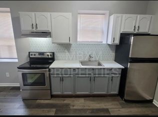 8805 Fort Smallwood Rd #B, Pasadena, MD 21122