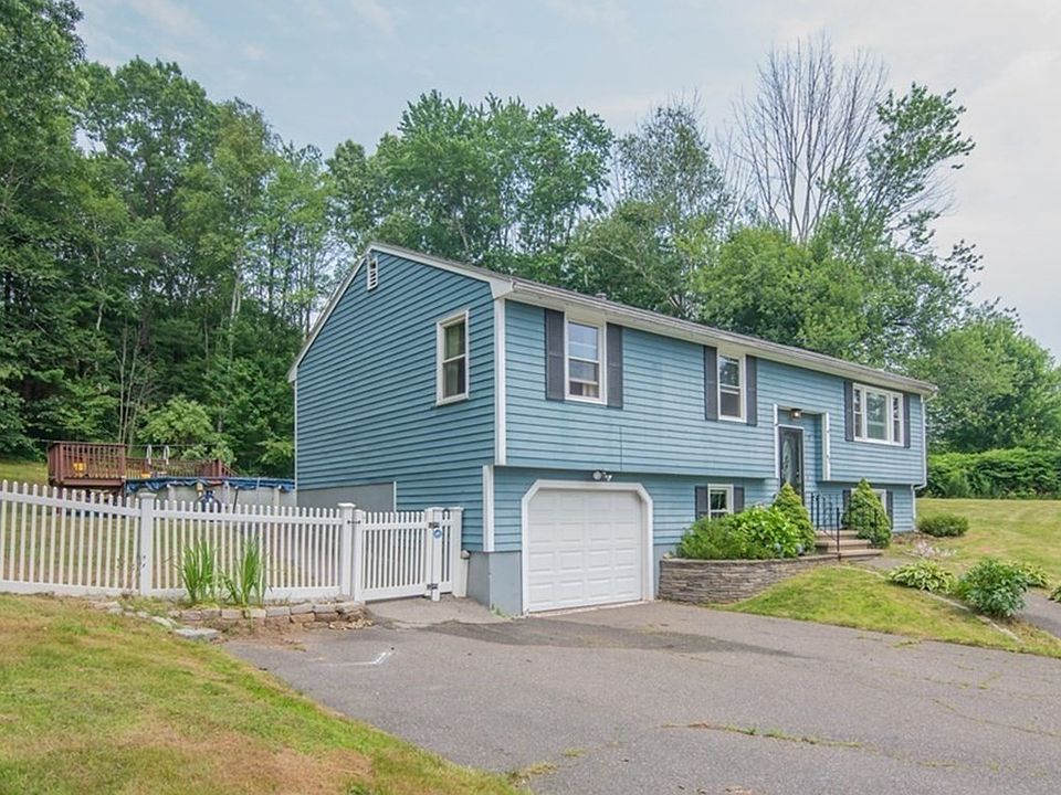 62 Ayers Village Rd, Methuen, MA 01844 Zillow