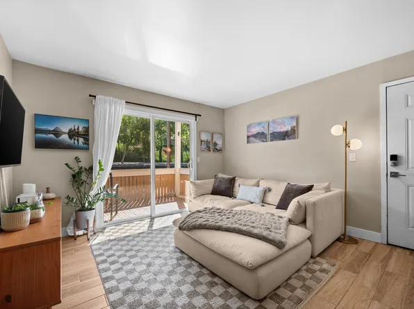 1281 E Ridge Meadow Ln APT 8D, Cottonwood Heights, UT 84047