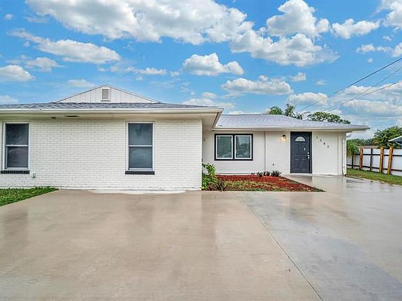 3rd image of 1285 SE Port Saint Lucie Blvd