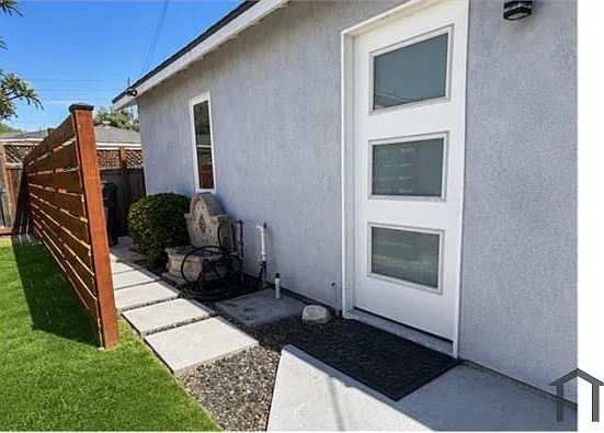 5534 Cerritos Ave #A — Photo 4