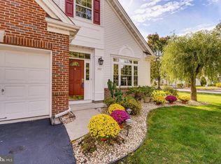 302 Blanketflower Ln, West Windsor, NJ