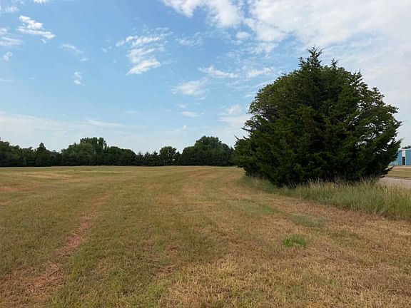 2nd image of 0 N Koch Industrial Rd