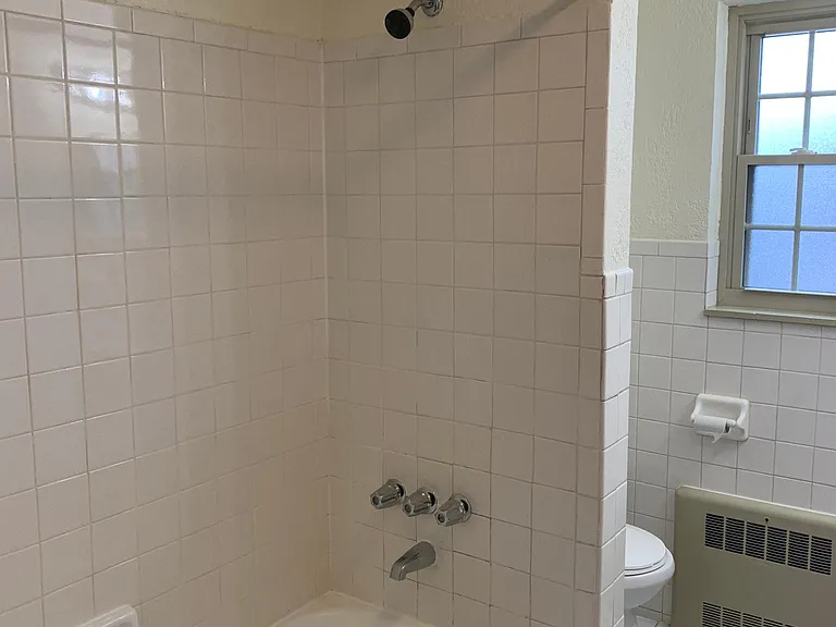 68 Wehrle Dr #6 — Photo 9