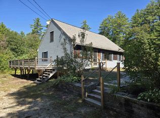 31 Pine Meadows Cir, Bennington, NH 03442