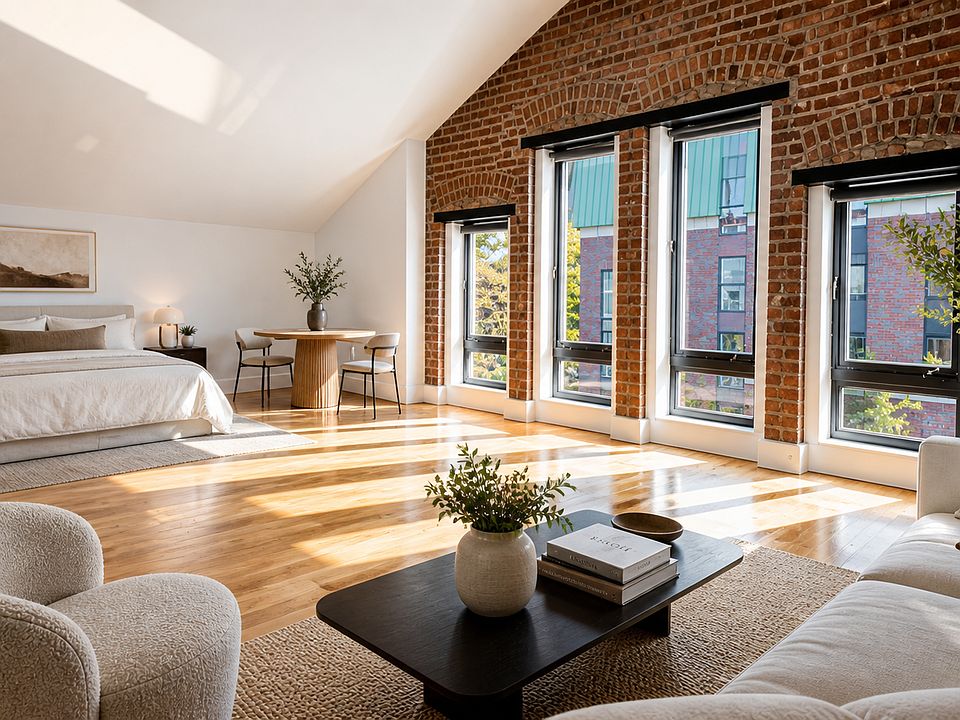1st image of 185 Leonard St #4R