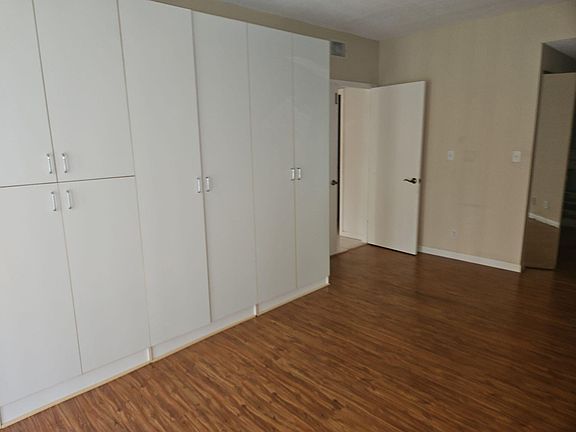 3rd image of 7757 La Mirada Drive
