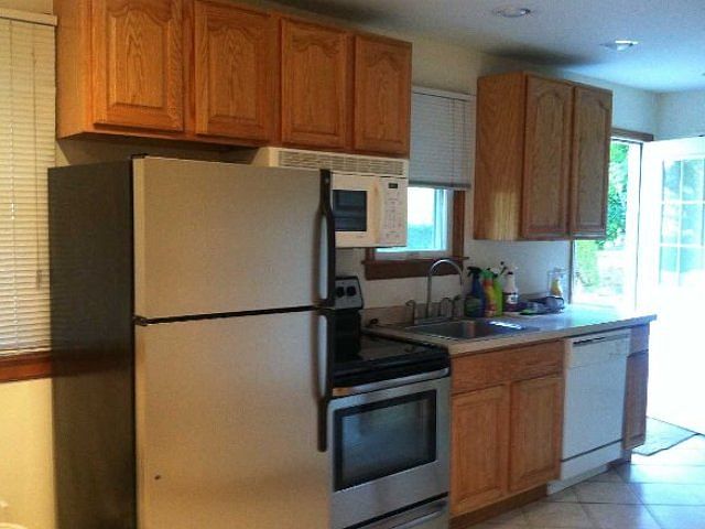 2nd image of 108 Brookfield Ave