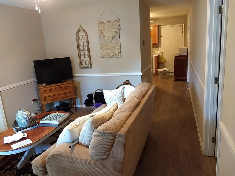 1316 Virginia Ave — Photo 7