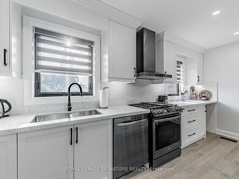16 Boem Ave — Photo 18